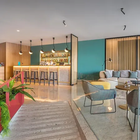 Szálloda Occidental