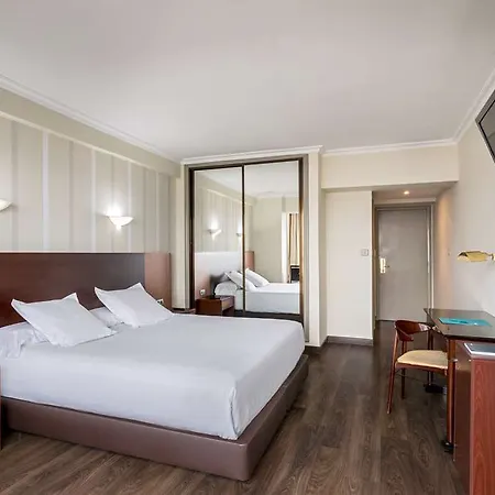 ホテル Occidental