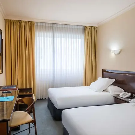 Occidental 4* 比戈