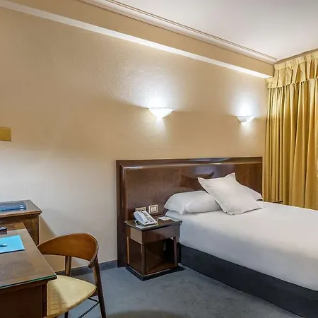 Occidental 4*