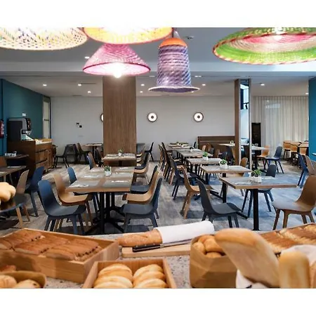 ホテル Occidental