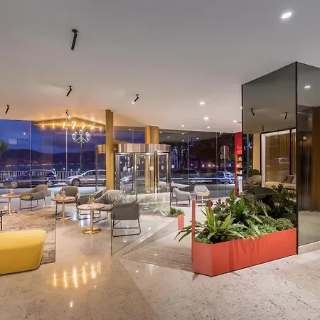 Szálloda Occidental 4*